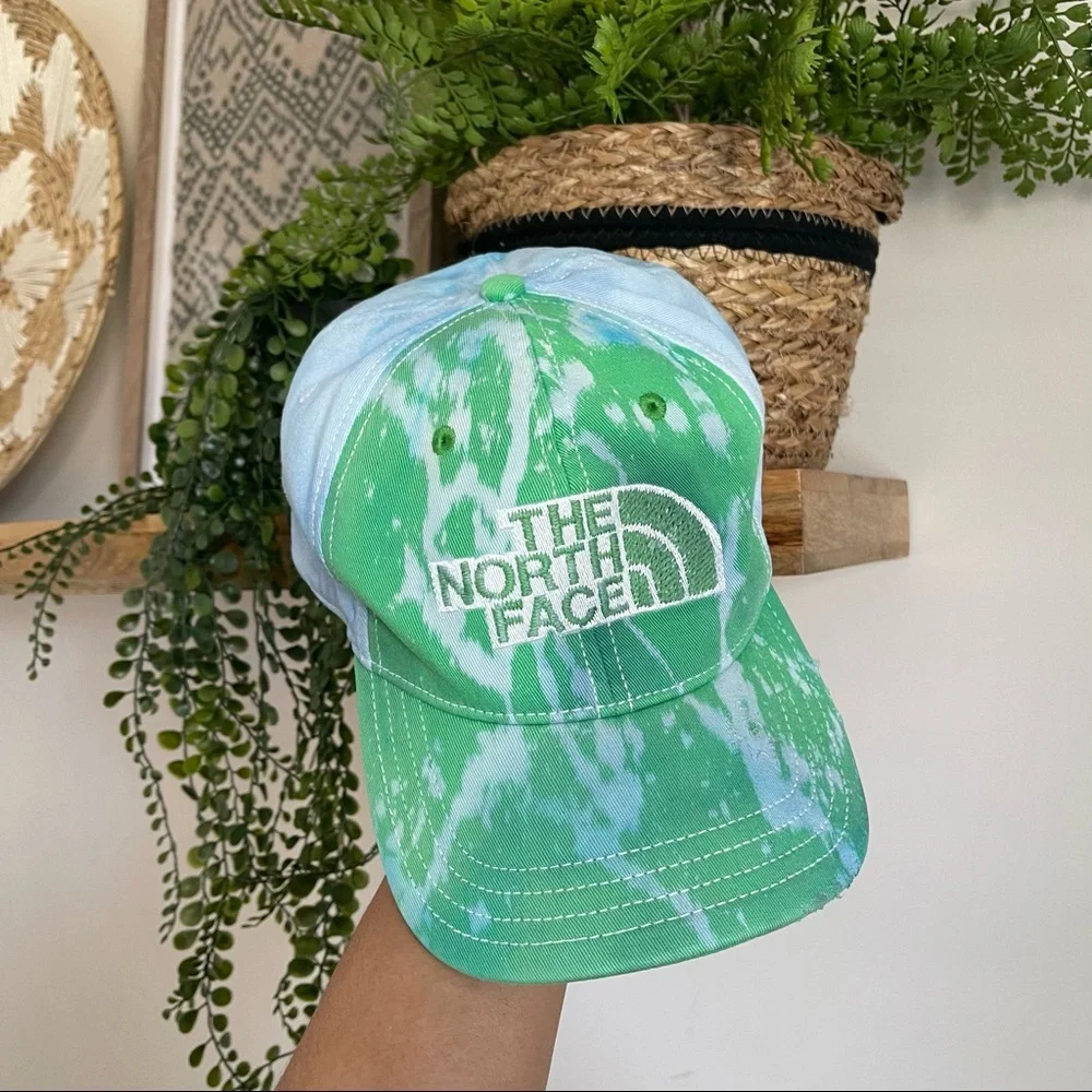 The North Face - Picture 3 of 7